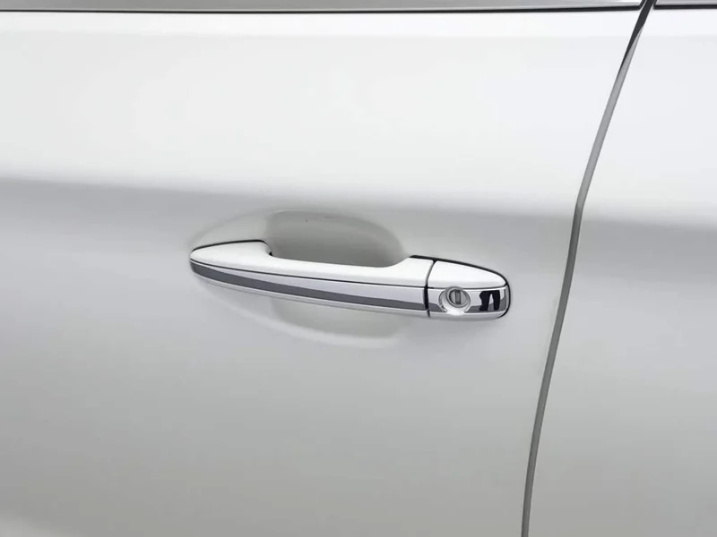 Subaru Legacy — фото 18