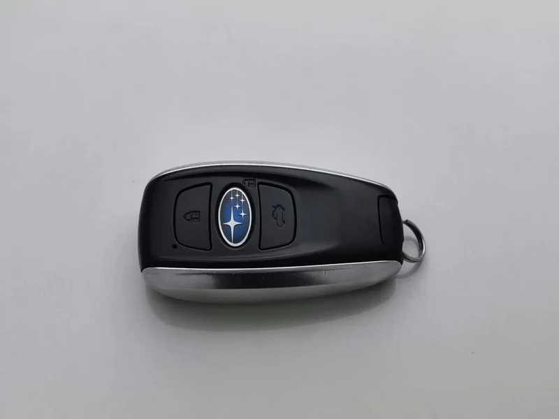 Subaru Legacy — фото 19