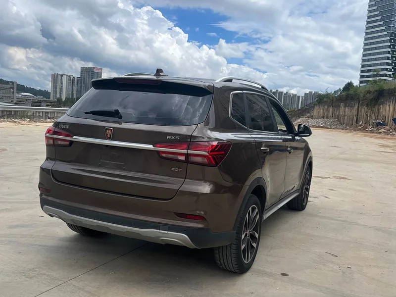 Roewe RX5 — фото 6