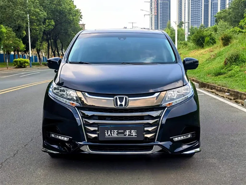 Honda Odyssey — фото 2