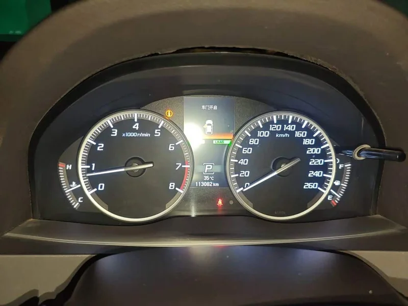 Acura RDX (Imported) — фото 12