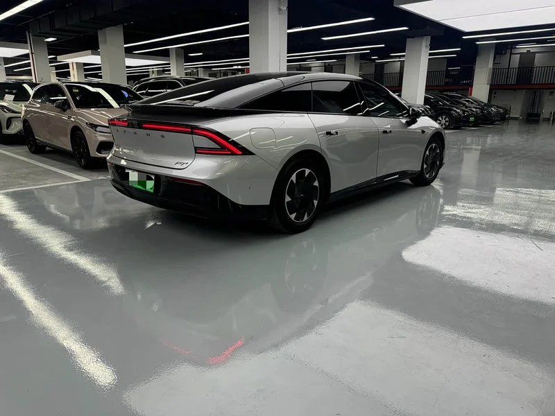 XPeng P7+ — фото 15