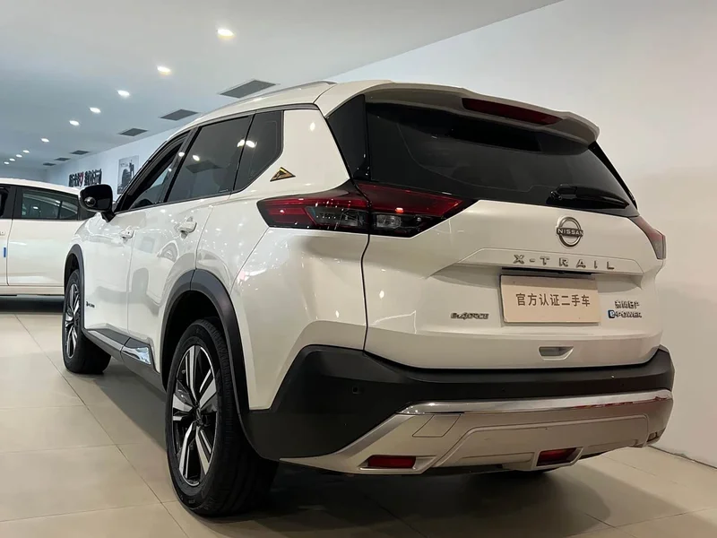 Nissan X-Trail — фото 22