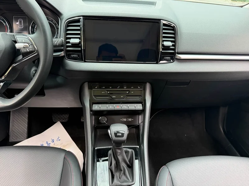Skoda Karoq — фото 12