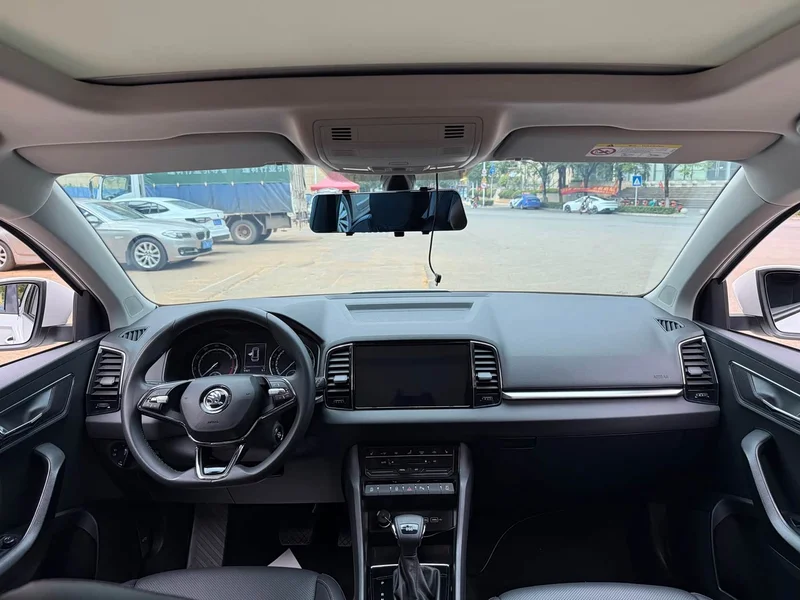 Skoda Karoq — фото 9