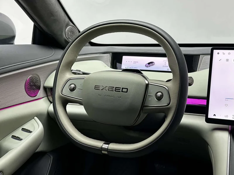 Exeed Exeed — фото 13