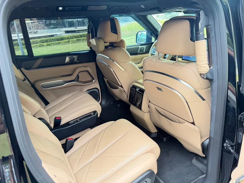 BYD Leopard 8 — фото 16