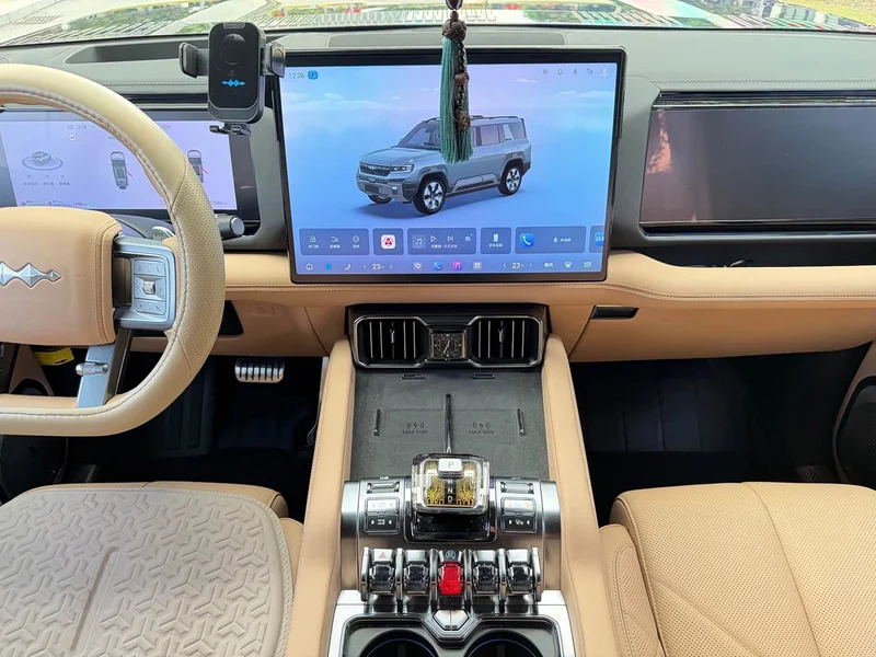 BYD Leopard 8 — фото 19