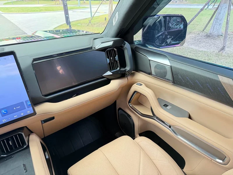 BYD Leopard 8 — фото 20