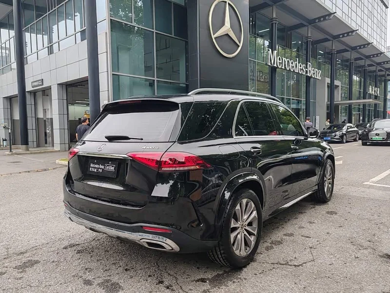 Mercedes-Benz GLE — фото 4