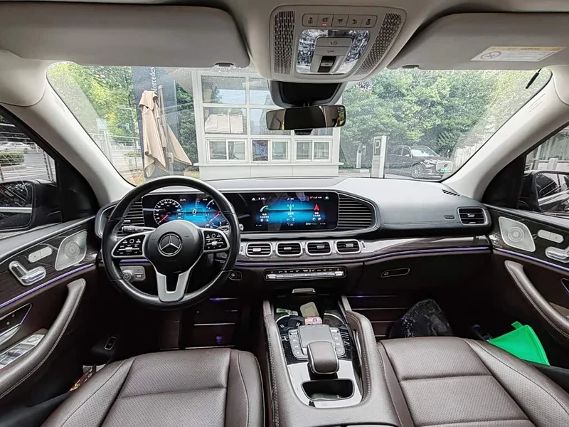 Mercedes-Benz GLE — фото 10