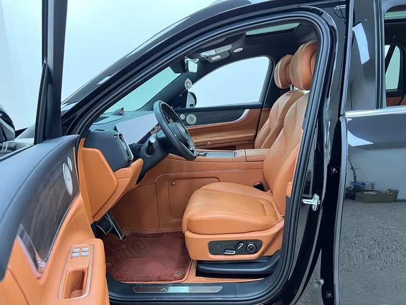 AITO M9 — фото 15