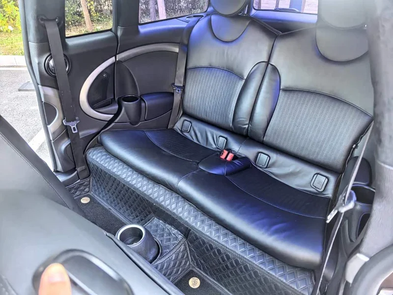 MINI CLUBMAN — фото 5