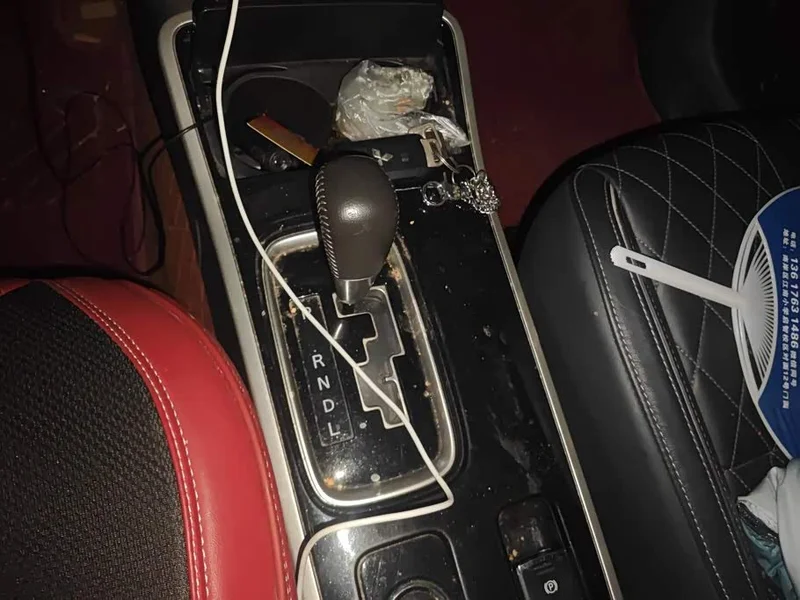 Mitsubishi Outlander — фото 16