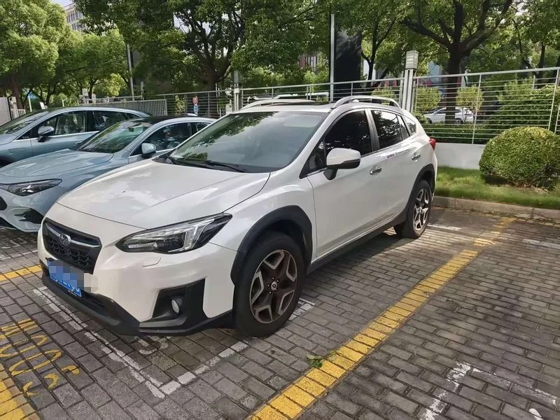 Subaru XV — фото 1