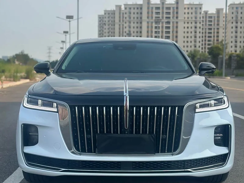 Hongqi H9 — фото 1