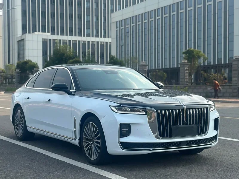 Hongqi H9 — фото 3