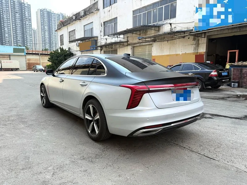 Hongqi H5 — фото 7