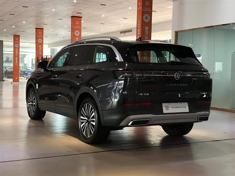Land Rover Discovery — фото 17