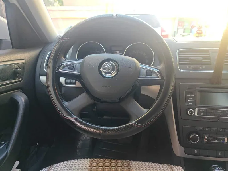 Skoda Yeti — фото 6