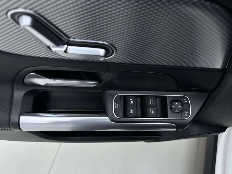 Mercedes-Benz GLA — фото 17