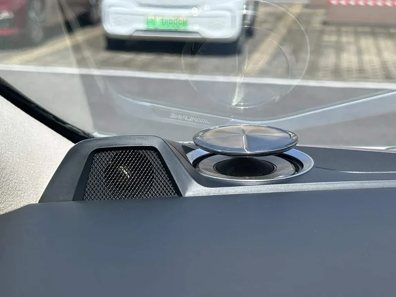 Toyota Alphard — фото 15