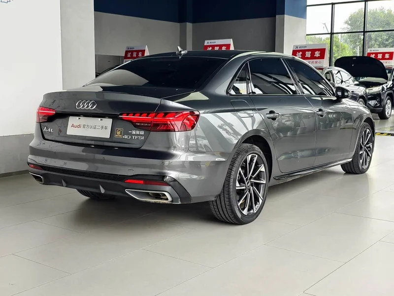 Audi A4L — фото 5