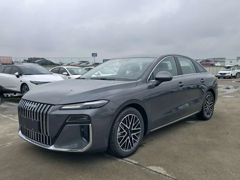 Roewe M7 DMH — фото 1