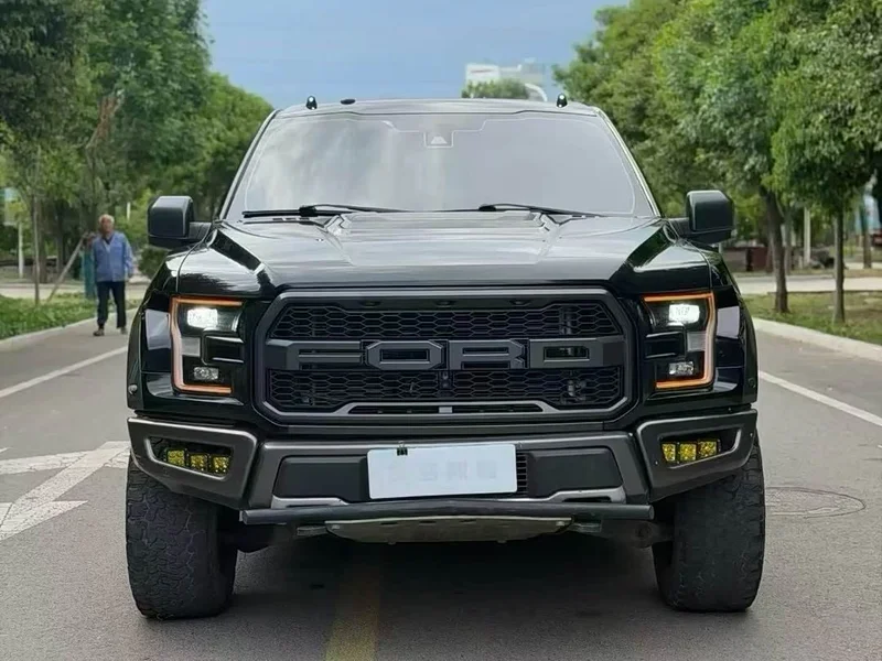 Ford F-150 Raptor — фото 2