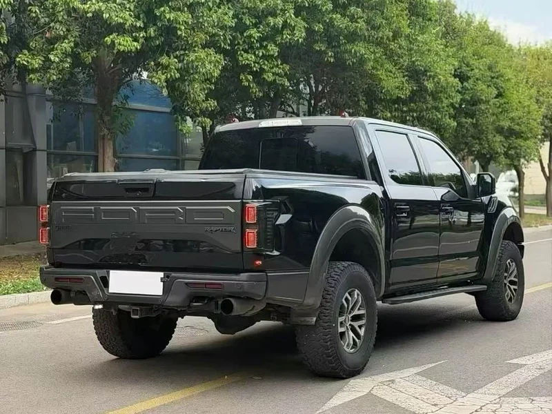 Ford F-150 Raptor — фото 9