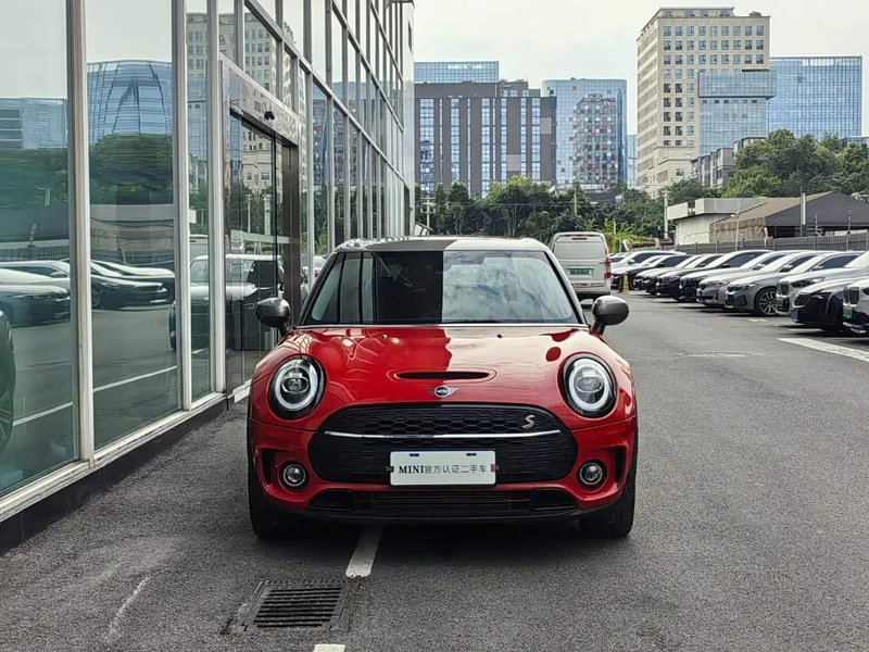 MINI CLUBMAN — фото 2