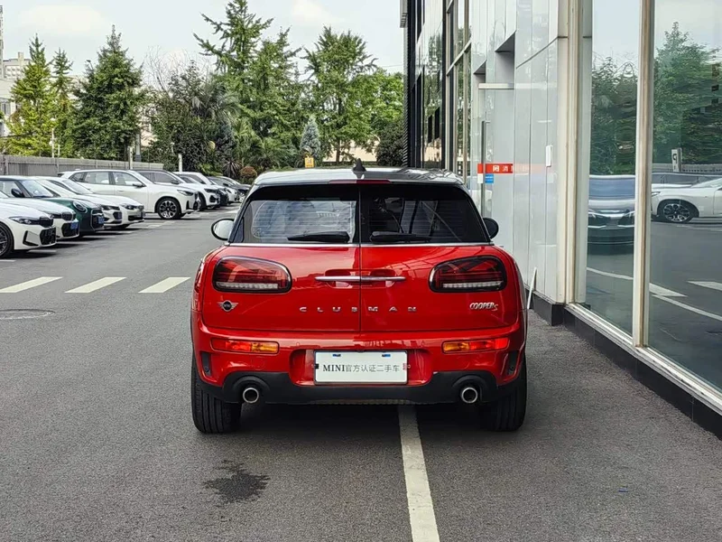 MINI CLUBMAN — фото 4