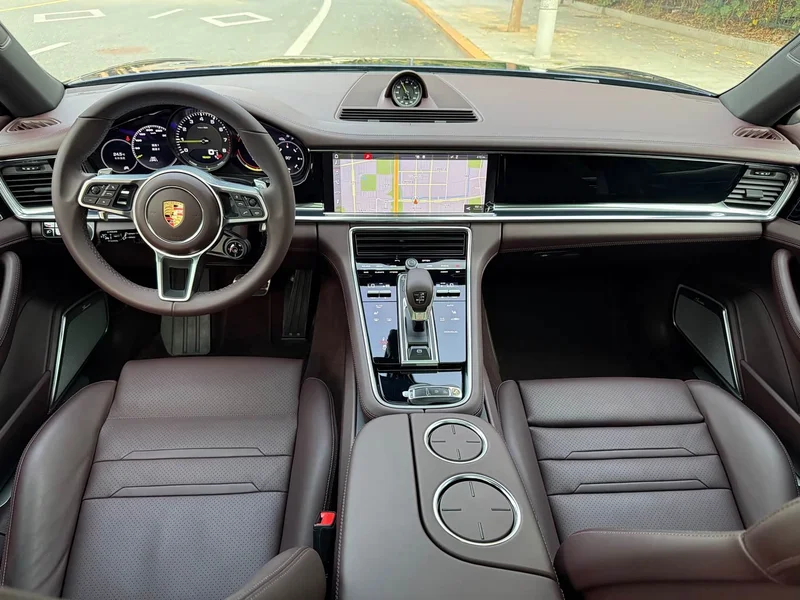 Porsche Panamera — фото 23