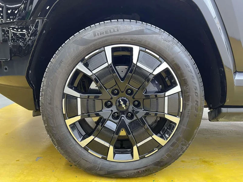 BYD Leopard 8 — фото 9