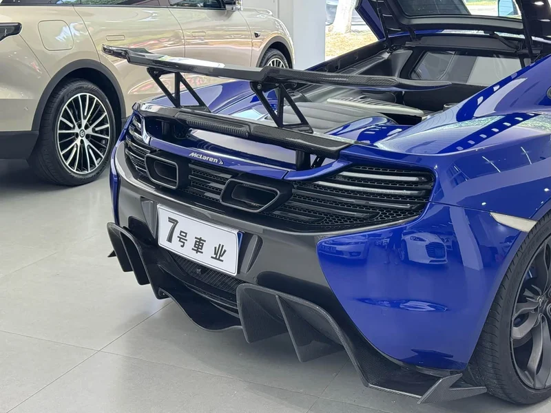 McLaren 625C — фото 15