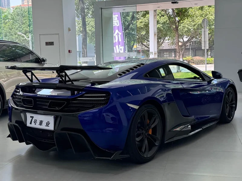 McLaren 625C — фото 17