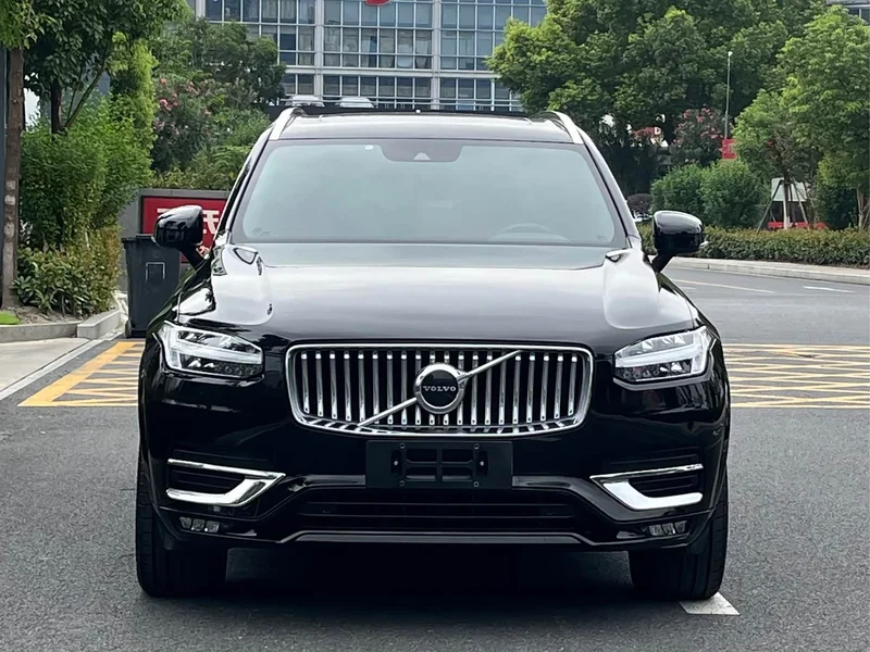 Volvo XC90 — фото 2