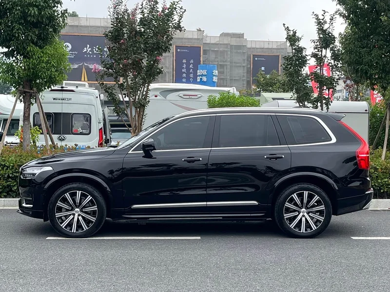Volvo XC90 — фото 3
