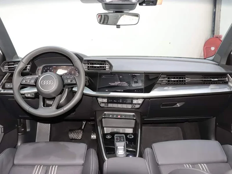 Audi A3 — фото 11