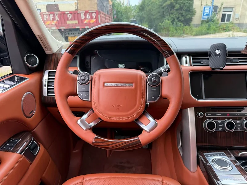 Land Rover Range Rover — фото 11
