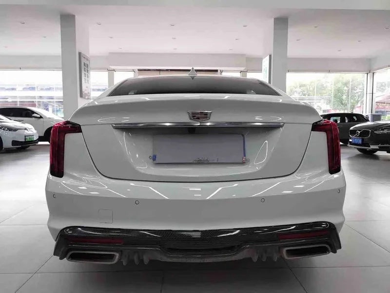 Cadillac CT5 — фото 11
