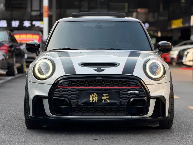 MINI JCW — фото 4