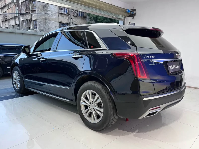 Cadillac XT5 — фото 4