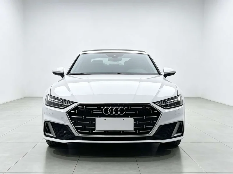 Audi A7L — фото 2