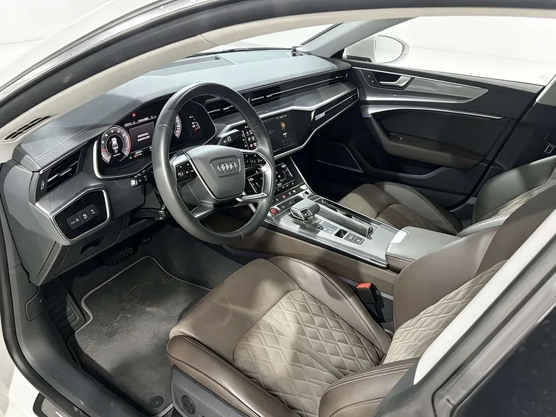 Audi A7L — фото 4
