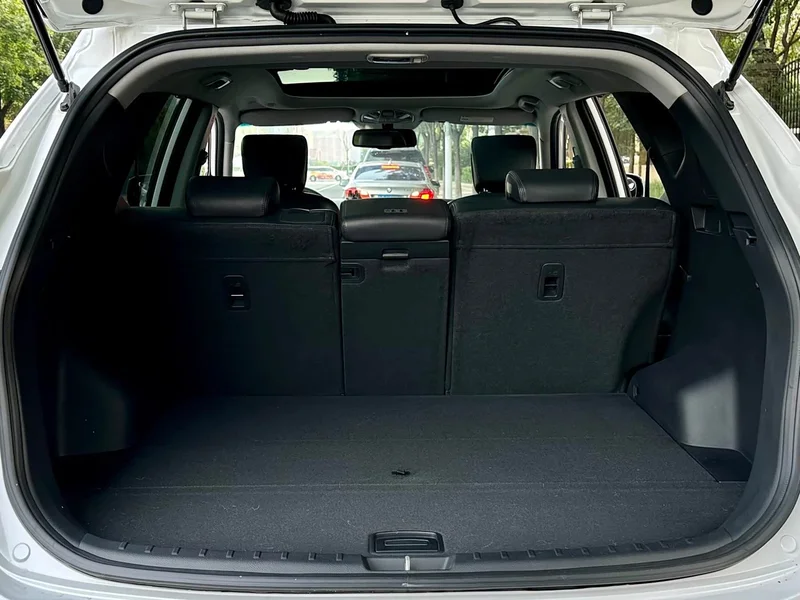 Hyundai Santa Fe — фото 12