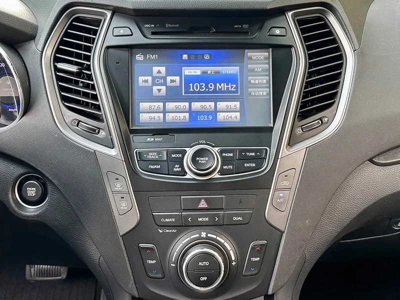 Hyundai Santa Fe — фото 6
