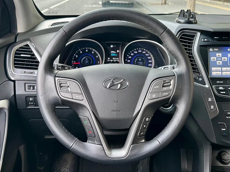 Hyundai Santa Fe — фото 7