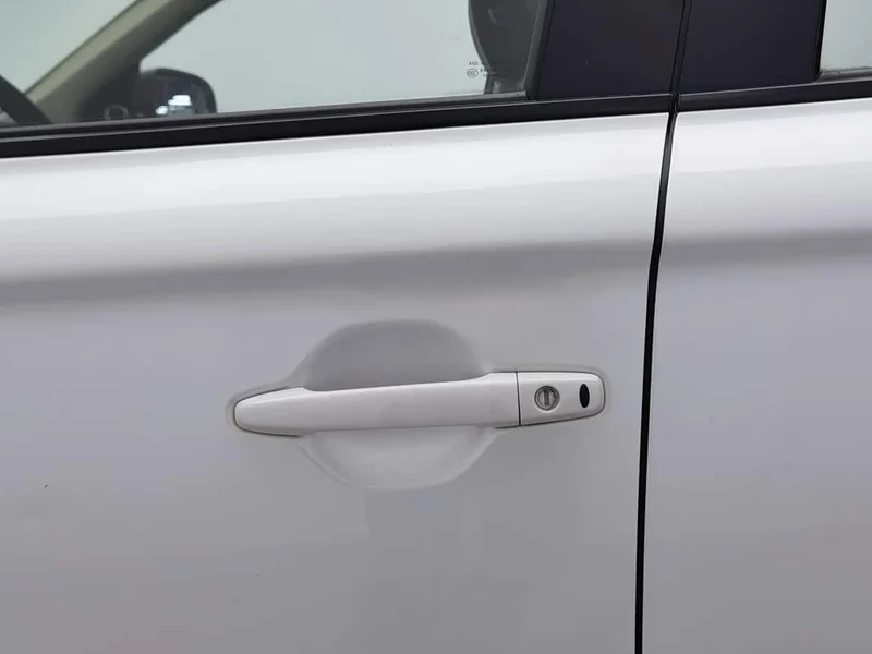 Mitsubishi Outlander — фото 18