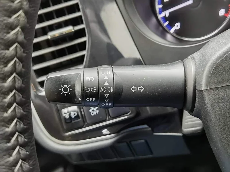 Mitsubishi Outlander — фото 21